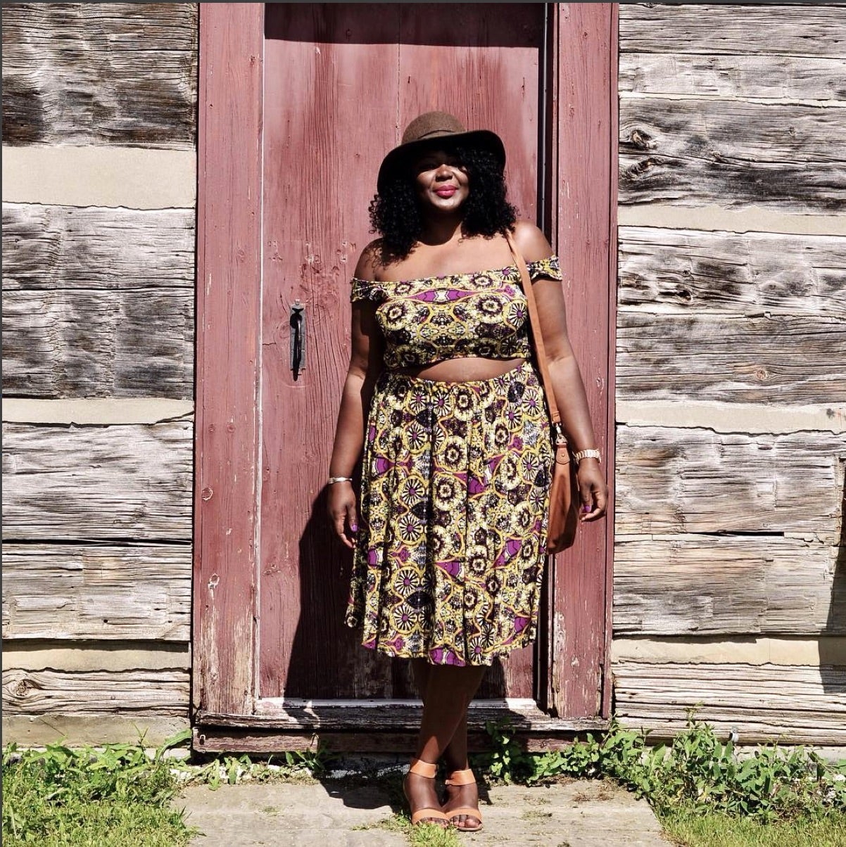 17 Fabulous Bloggers That Prove Curvy Girls and Crop Tops are the Perfect Match
